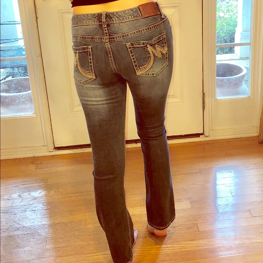 Maurice’s 5/6- R straight-leg blue jean